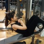 Tập gym giảm cân, cô gái trẻ người Việt bị đứt cơ bụng